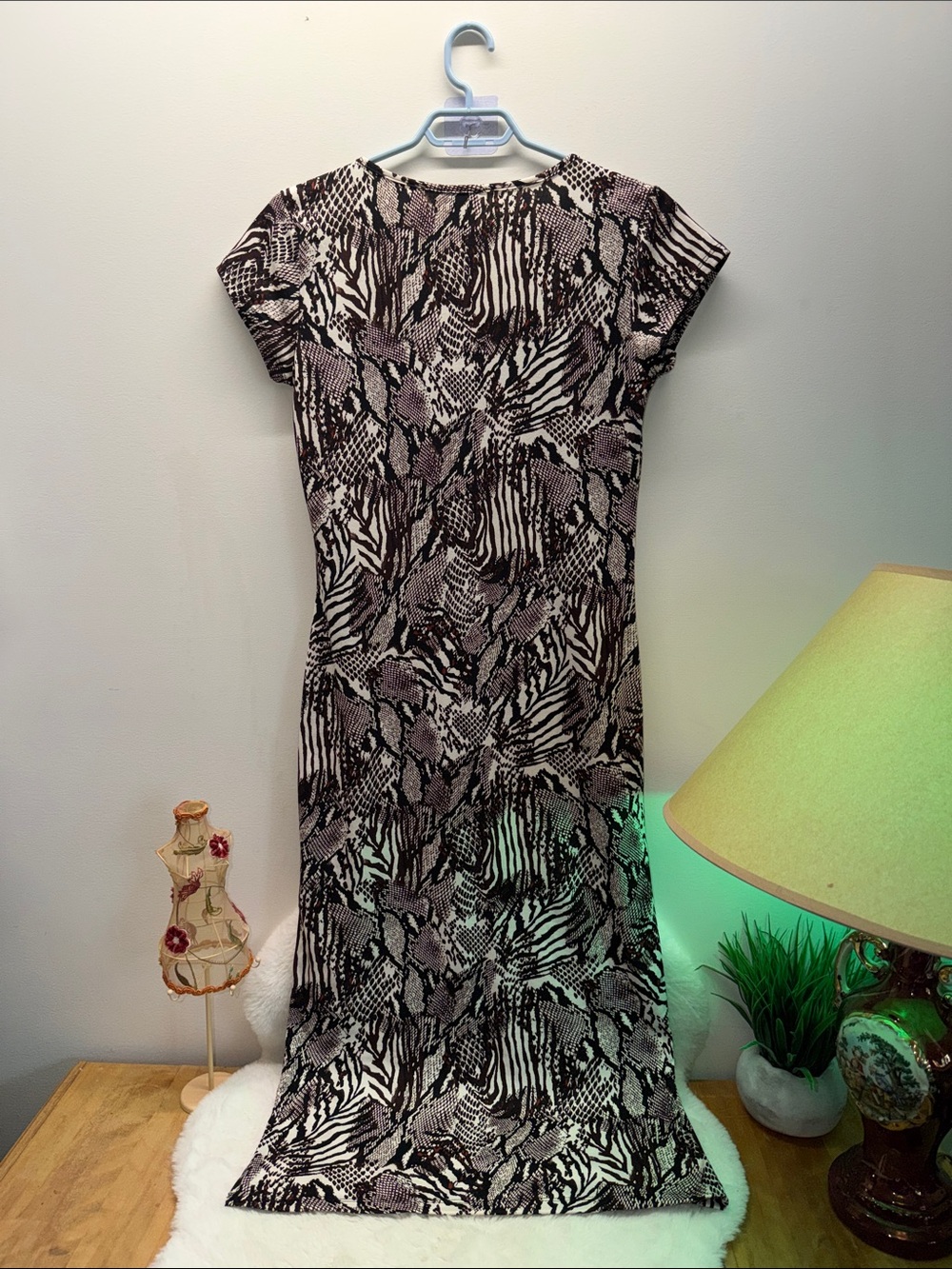 Magazine Snake Print Black Brown & White Short-Sleeve Wedding Guest Dress 👗 - Picture 4 of 7